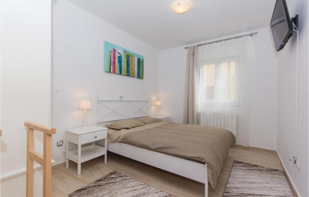 באניולה I & M Guest House מראה חיצוני תמונה